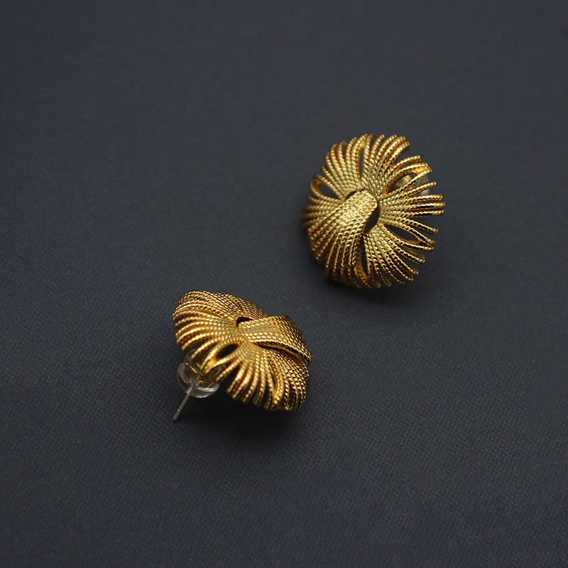 Dazzling Gold-Tone Firework-Inspired Electroplated Earrings, Statement Jewelry for Celebratory Events & Glamorous Nights Out, Unique Accessory for Fashion Enthusiasts