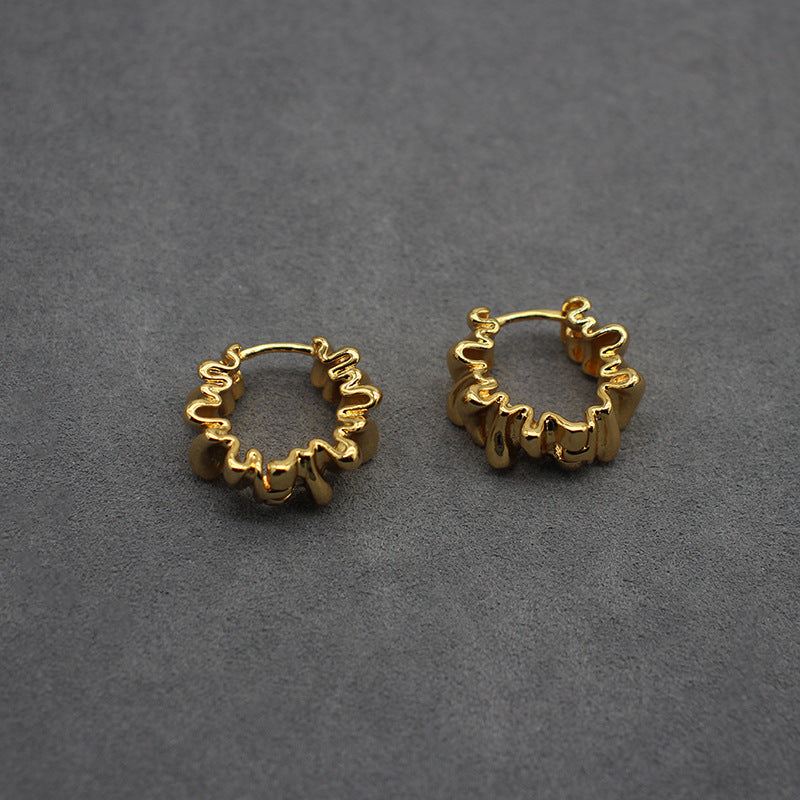 Elegant Gold-Plated Copper Hoop Earrings with Ruffled Texture, Sophisticated Accessory for Fashion Aficionados, Perfect for Evening Soirees and High-End Social Gatherings