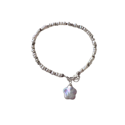 Delicate Sterling Silver Natural Pearl Bracelet with Shimmering Charm - Timeless Handcrafted Accessory