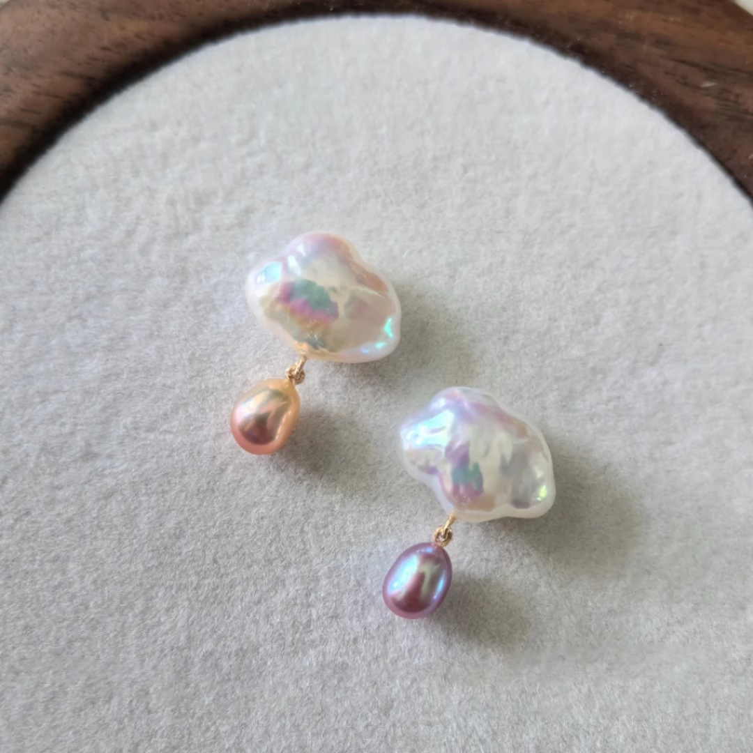 Handmade Freshwater Baroque Cloud Raindrops Irregular Stud Earrings，White Cloud Baroque with Purple Raindrop Pearl，Cute Creative Design, Perfect Unique Handmade Gift for Her